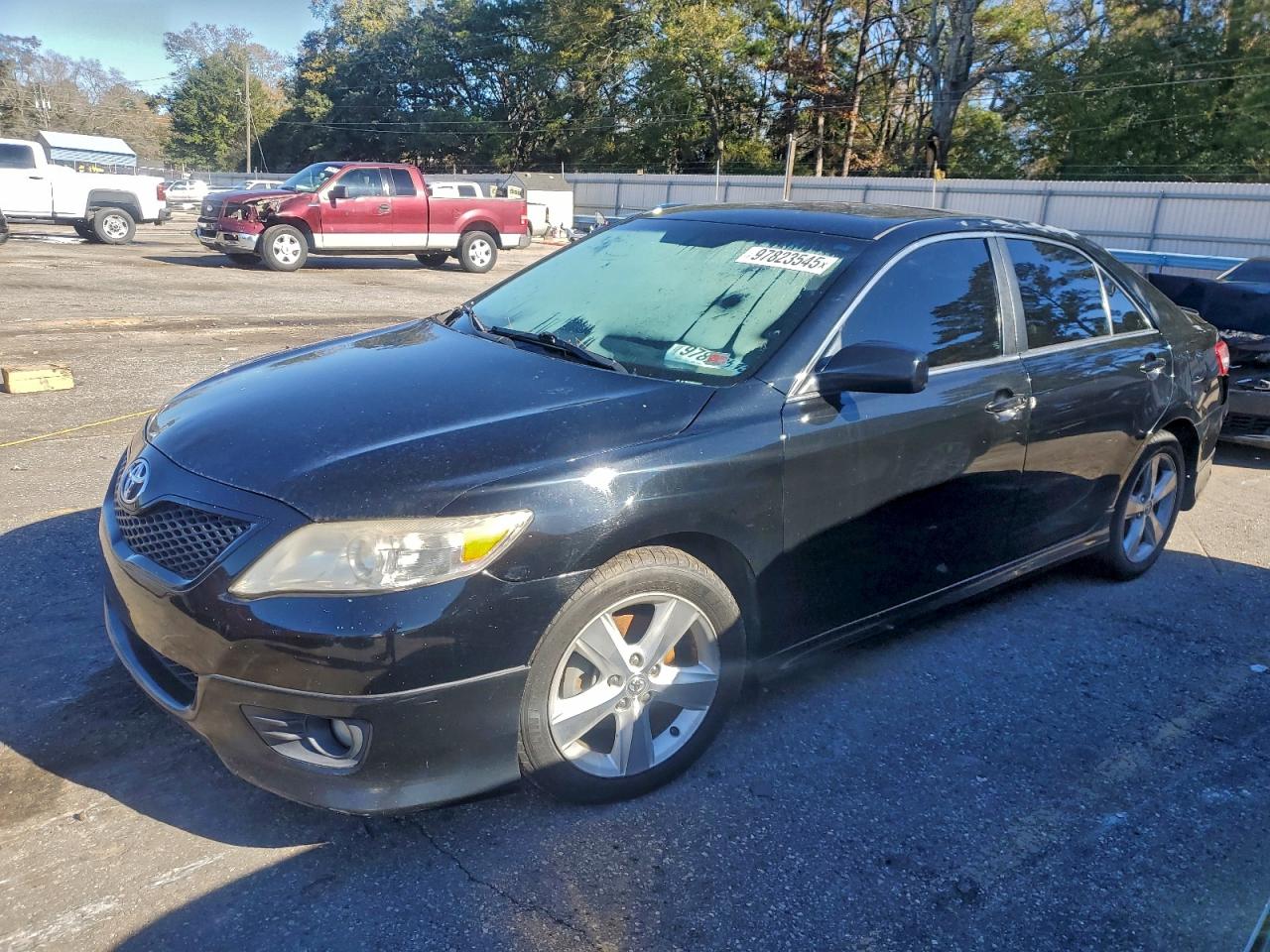 2011 TOYOTA CAMRY