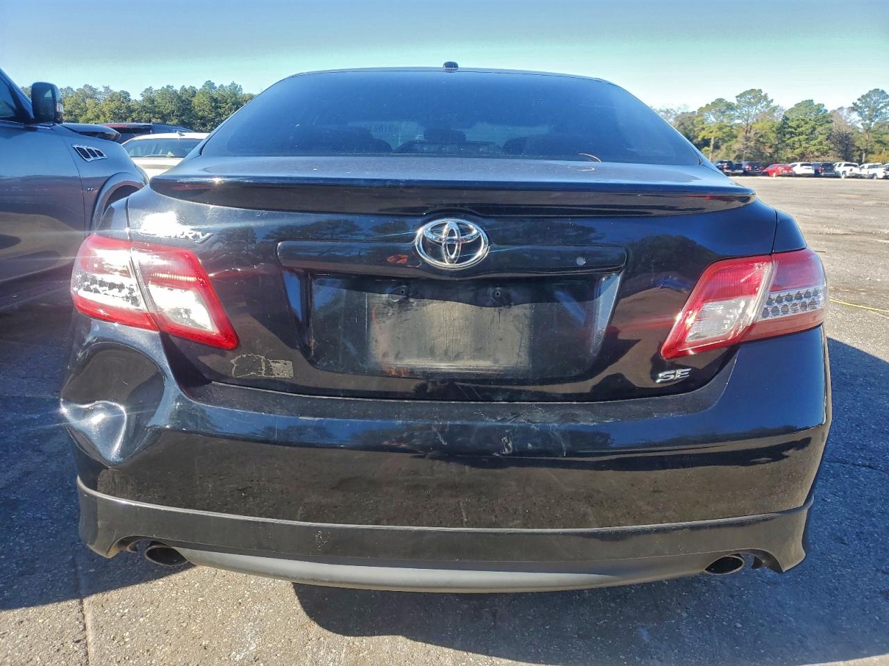 2011 TOYOTA CAMRY BASE photo 6