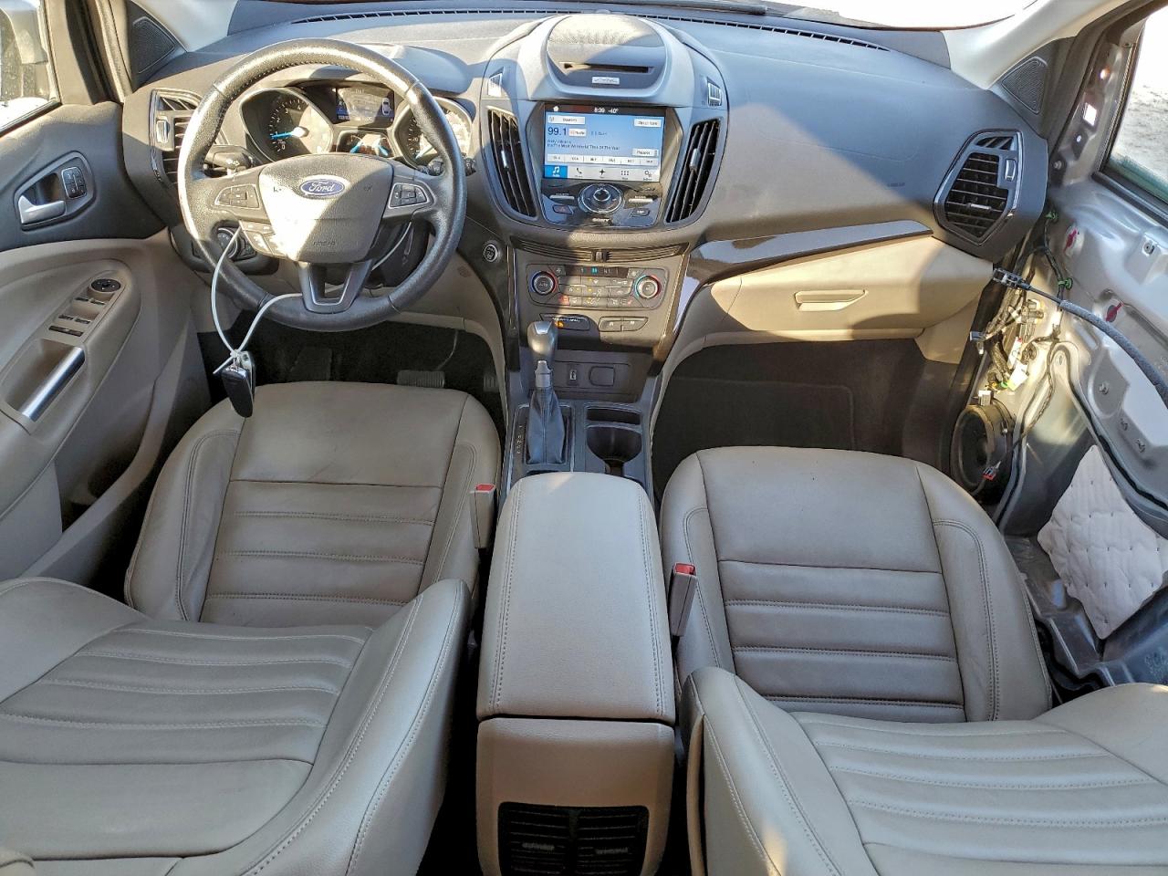 2017 FORD ESCAPE TITANIUM photo 8