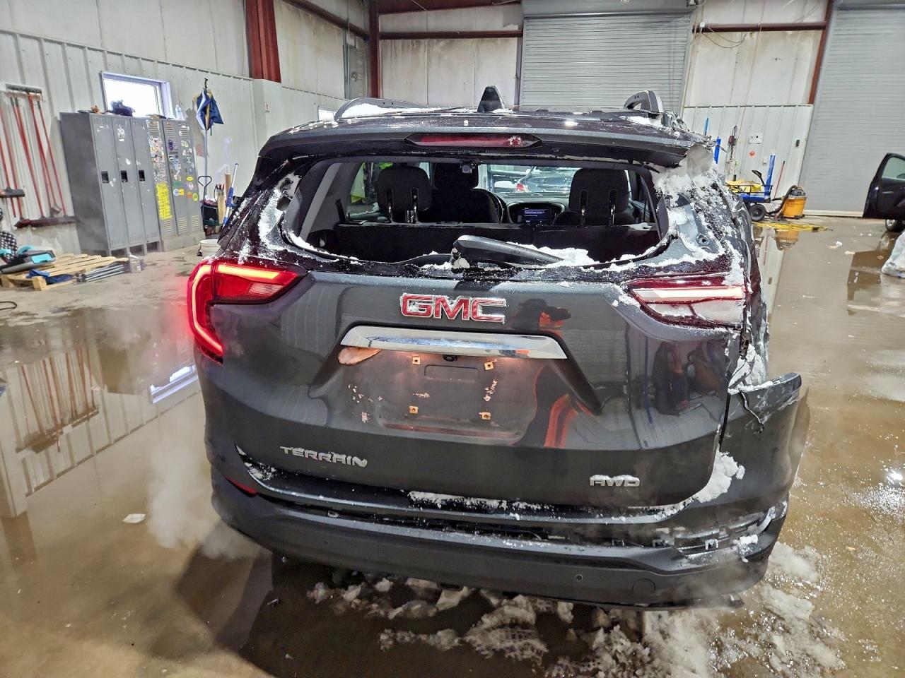 2019 GMC TERRAIN SLE photo 6