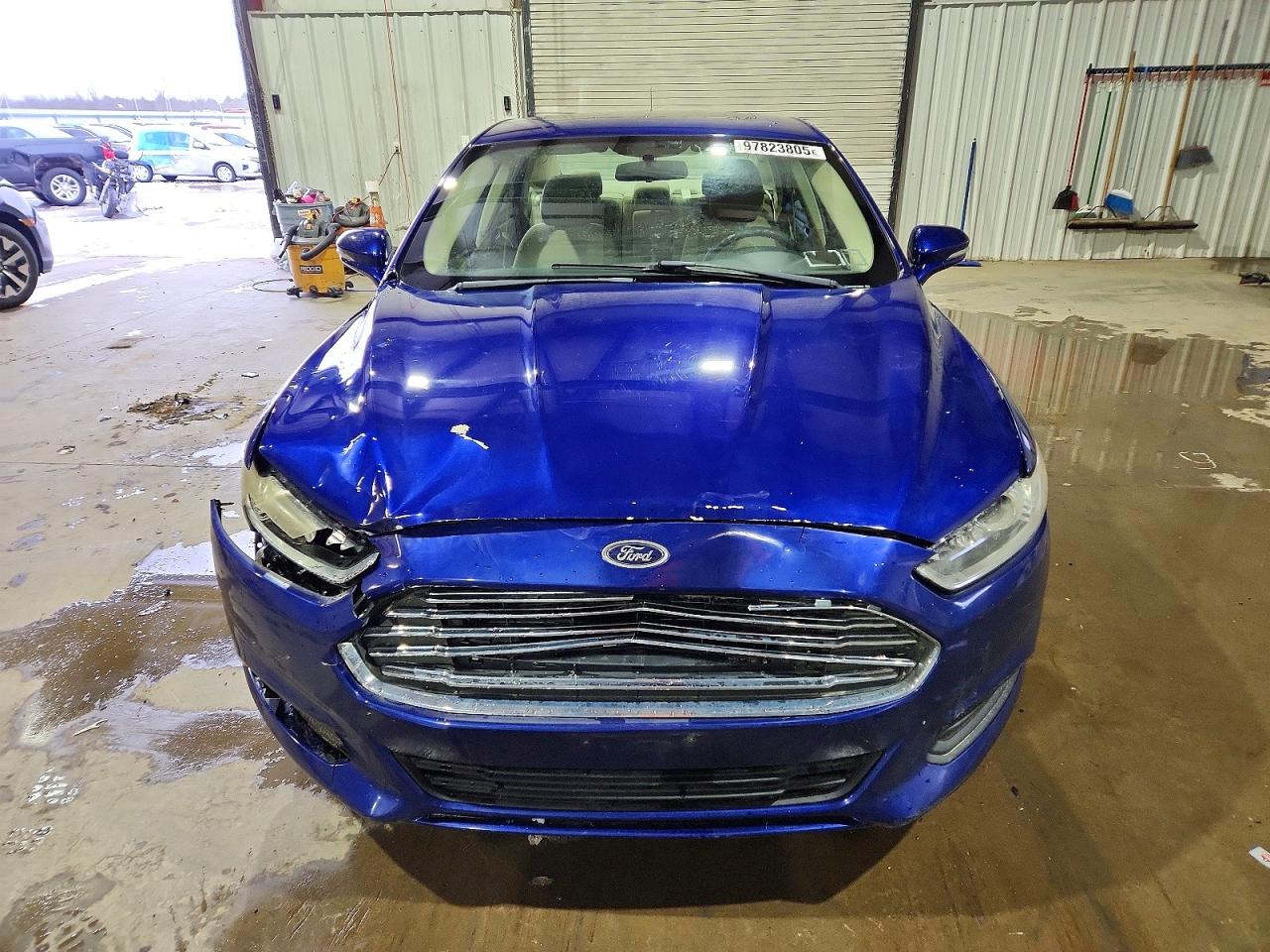 2013 FORD FUSION SE photo 5