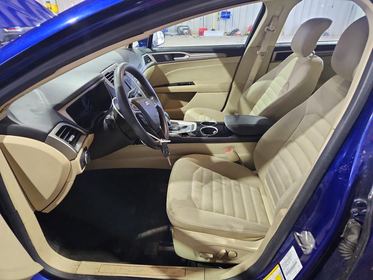 2013 FORD FUSION SE photo 7