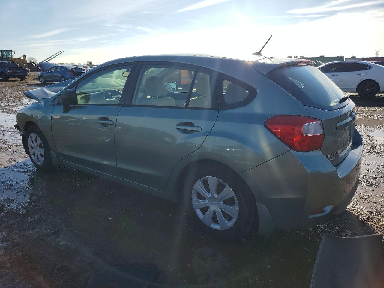 2014 SUBARU IMPREZA photo 2