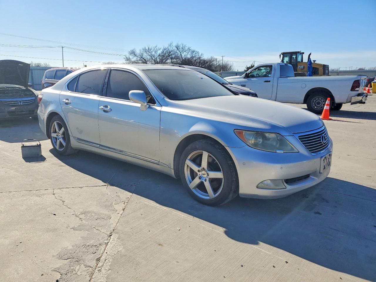 2007 LEXUS LS 460 photo 4