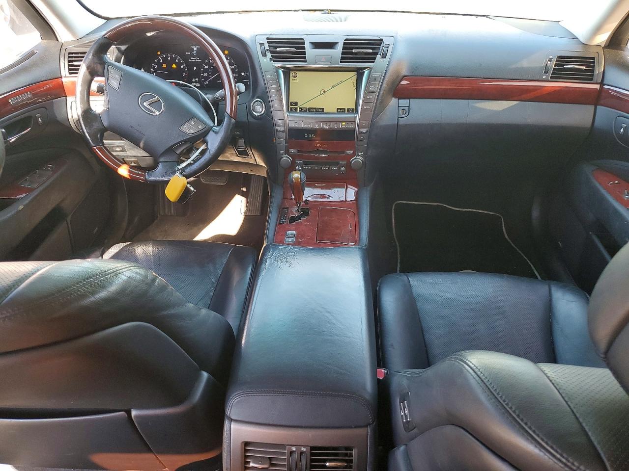 2007 LEXUS LS 460 photo 8