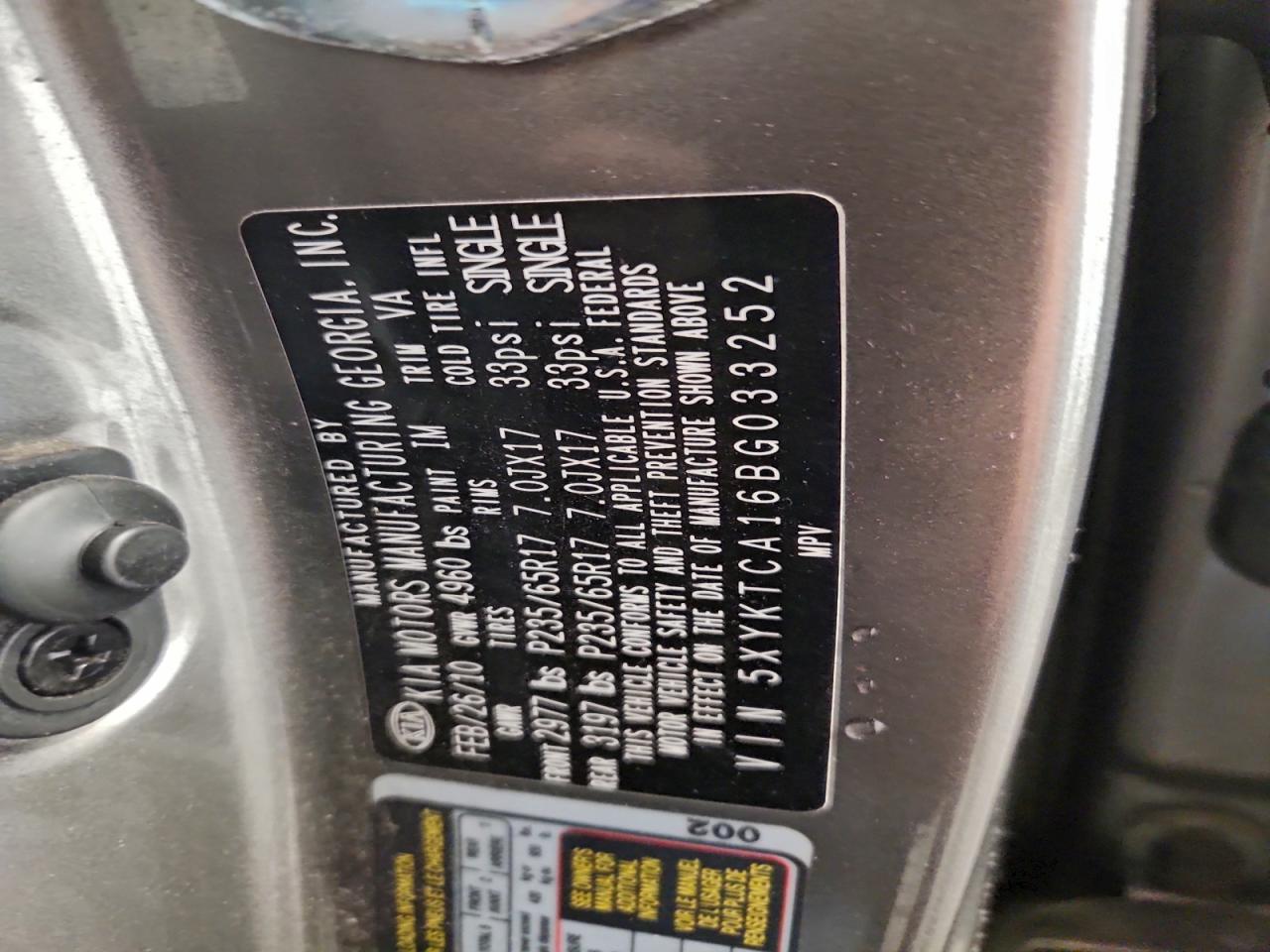 2011 KIA SORENTO BASE photo 13