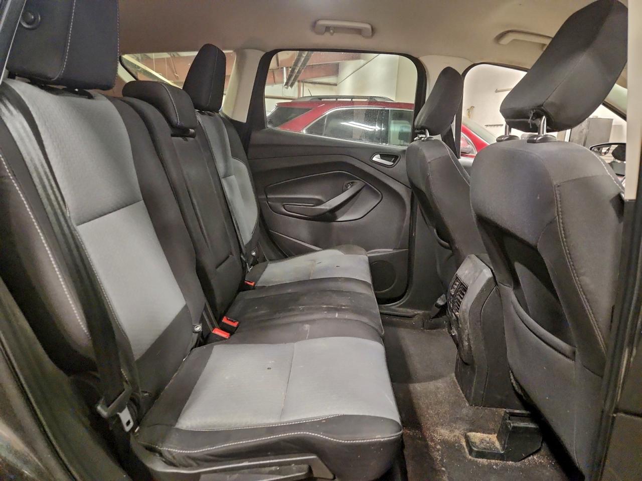 2019 FORD ESCAPE SE photo 11