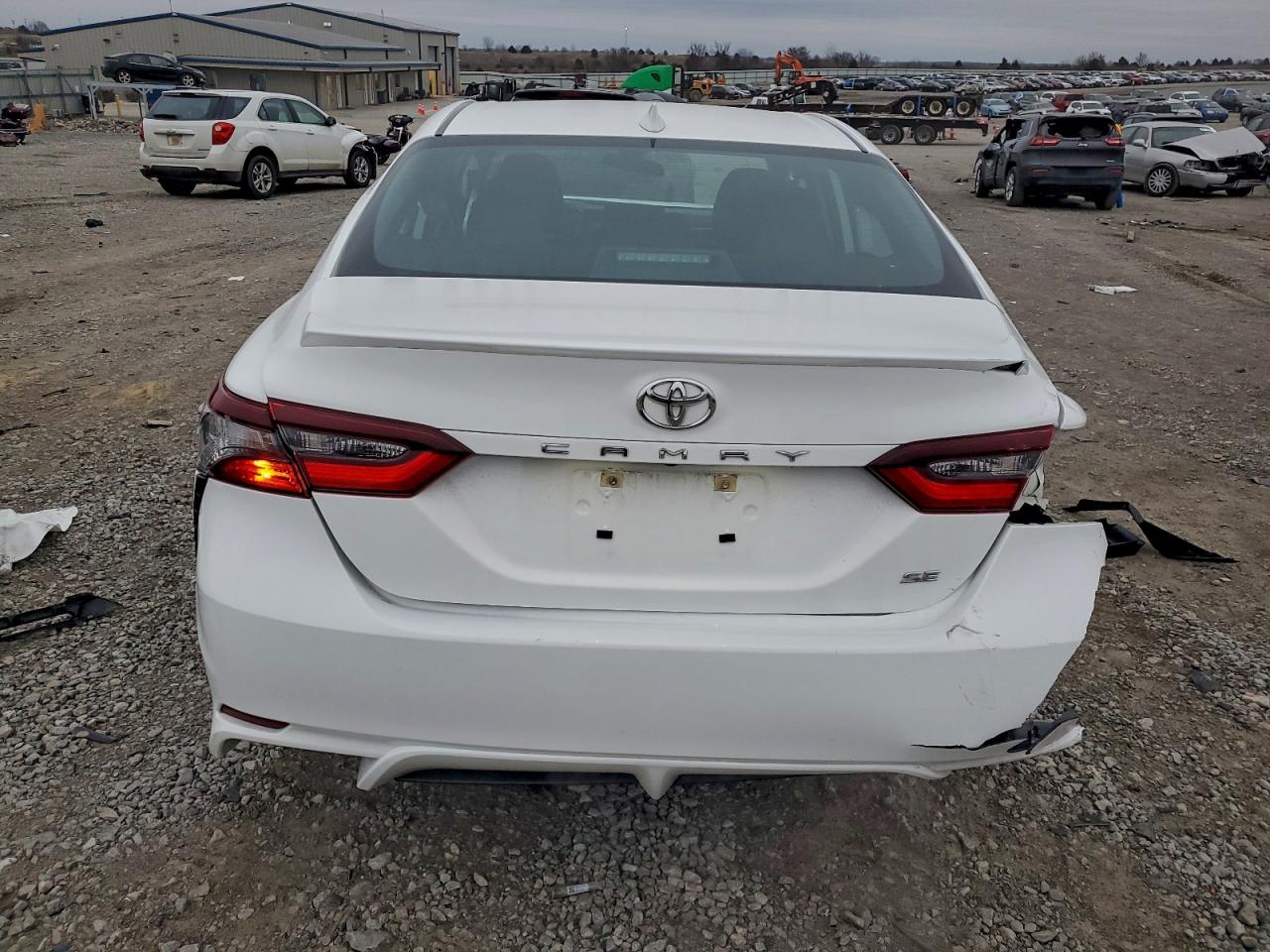 2023 TOYOTA CAMRY SE NIGHT SHADE photo 6