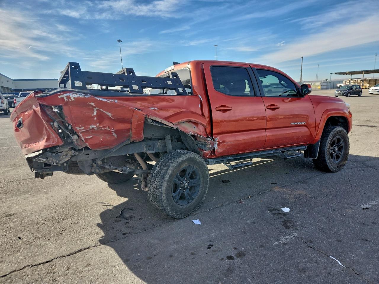 2017 TOYOTA TACOMA DOUBLE CAB photo 3