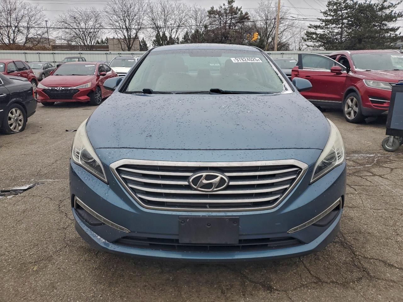 2015 HYUNDAI SONATA SE photo 9