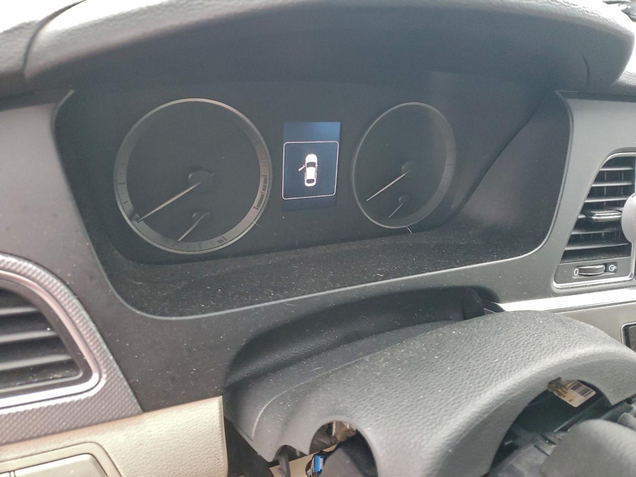 2015 HYUNDAI SONATA SE photo 17