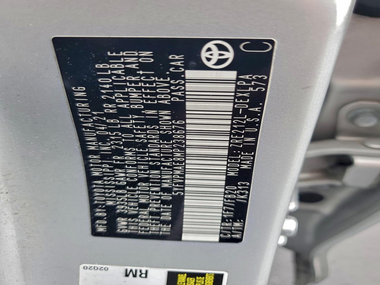 2021 TOYOTA COROLLA LE photo 13