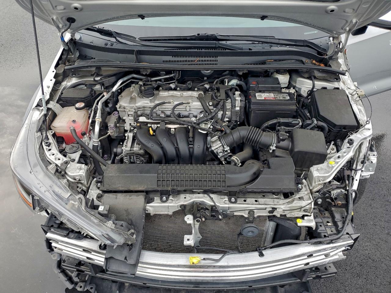 2021 TOYOTA COROLLA LE photo 11