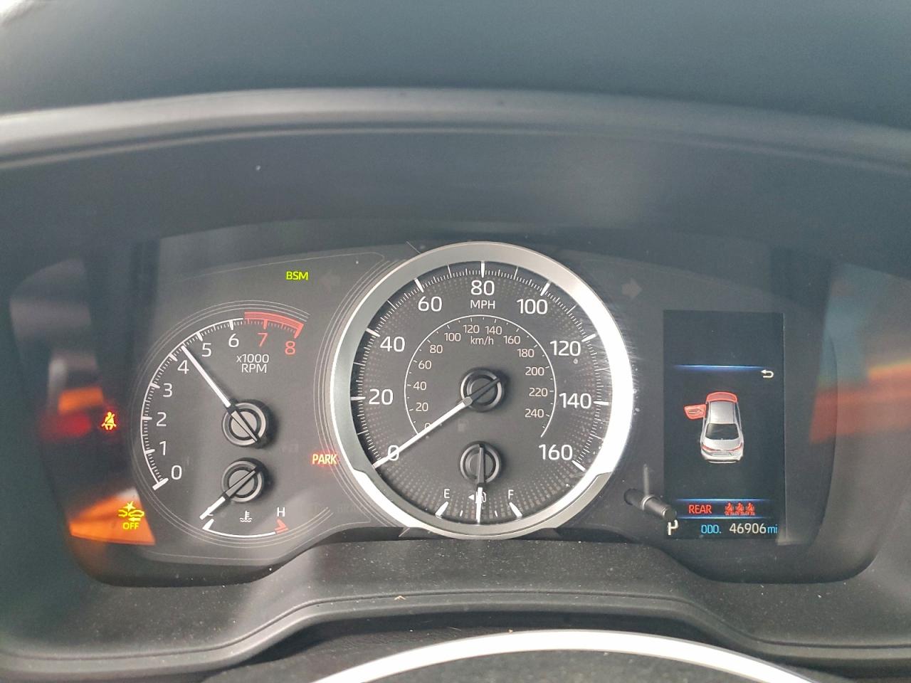 2021 TOYOTA COROLLA LE photo 9