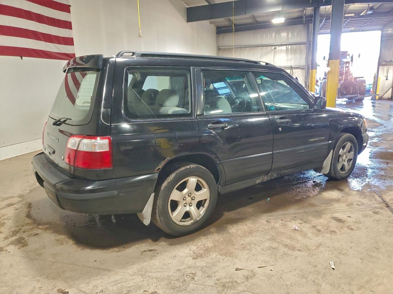 2002 SUBARU FORESTER S photo 3