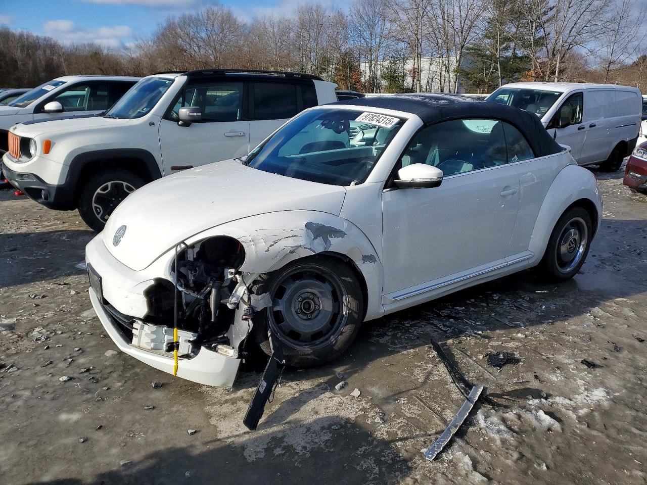 2016 VOLKSWAGEN BEETLE