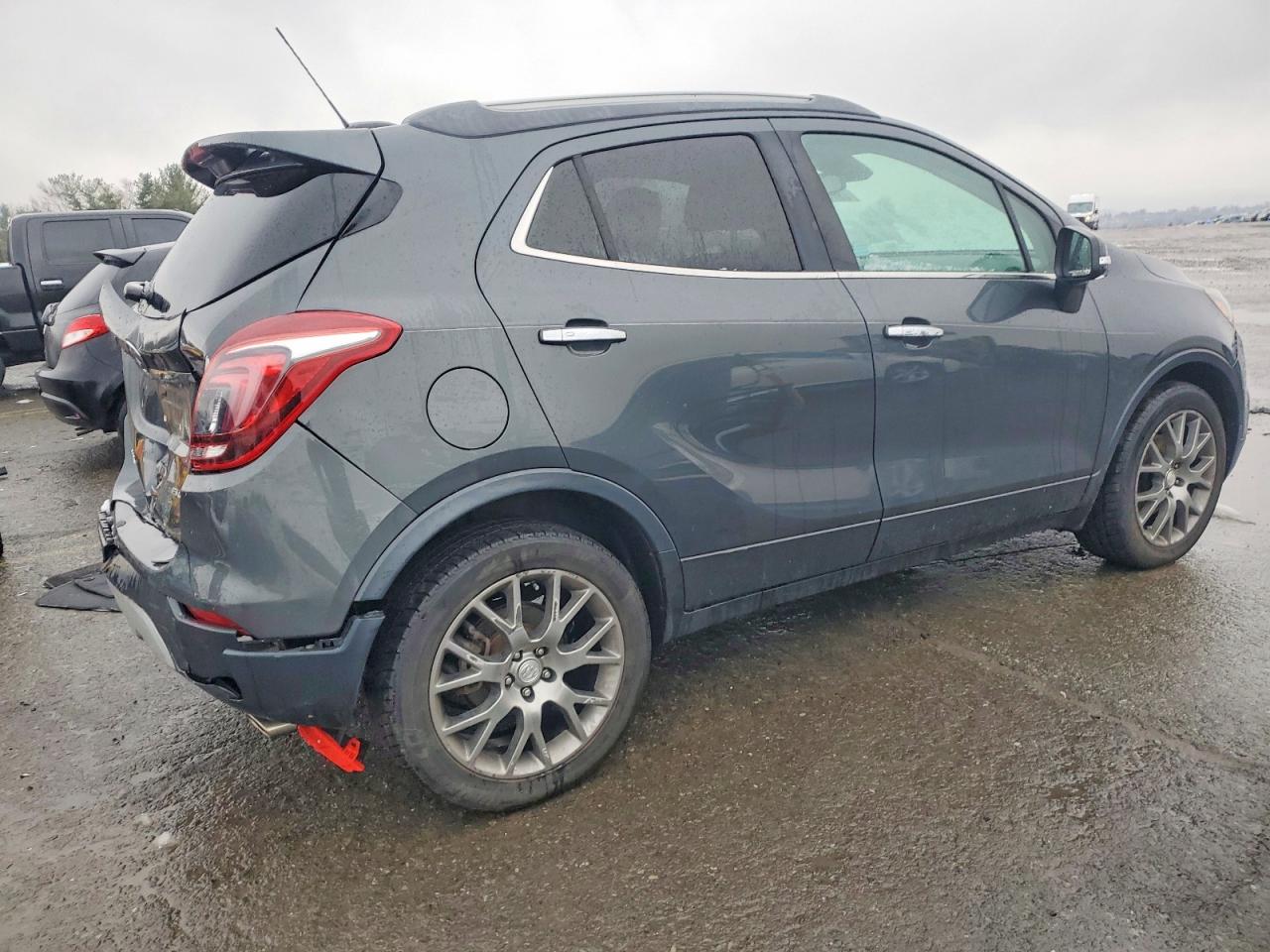 2017 BUICK ENCORE SPORT TOURING photo 3