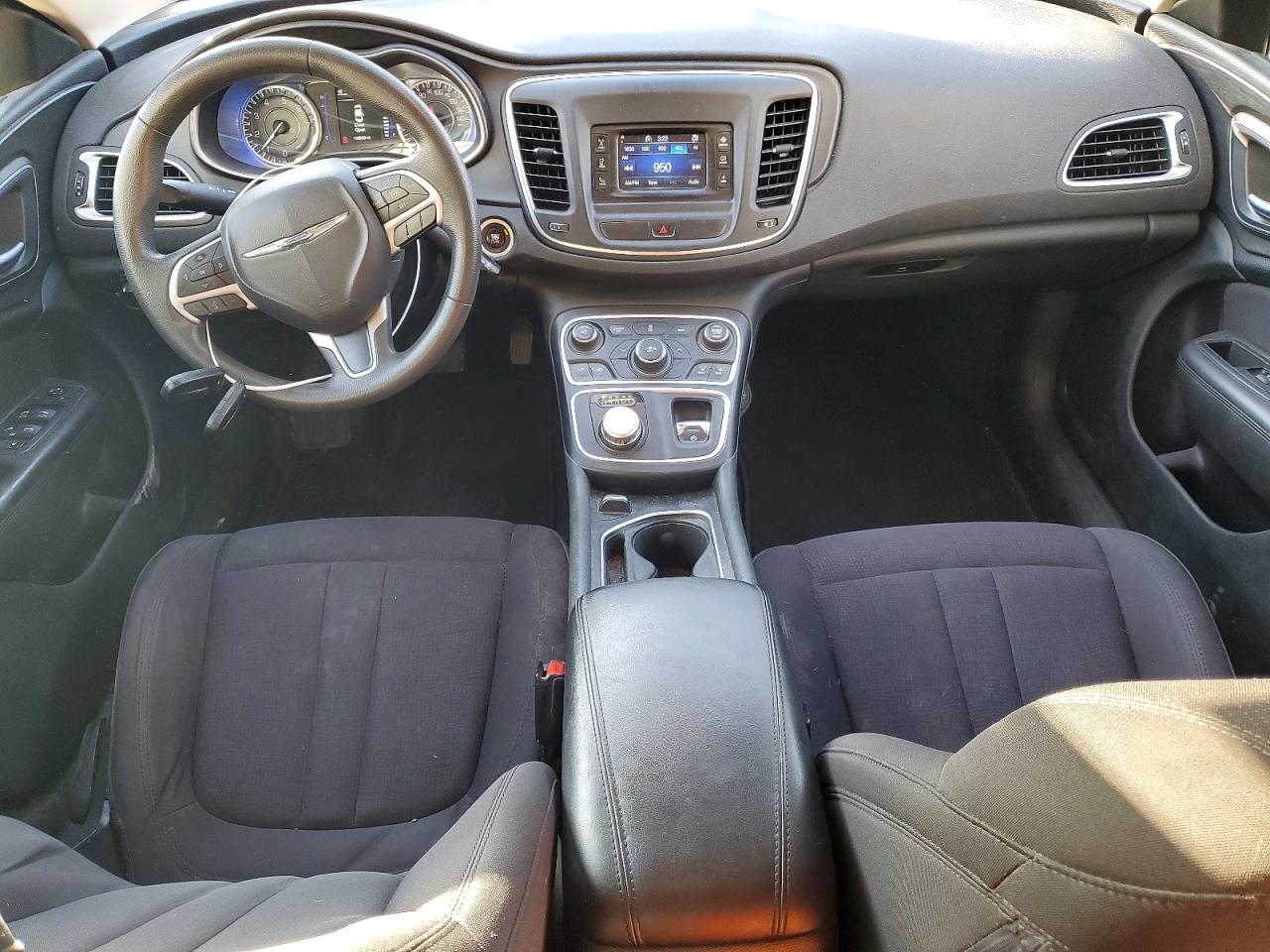 2015 CHRYSLER 200 LIMITED photo 8