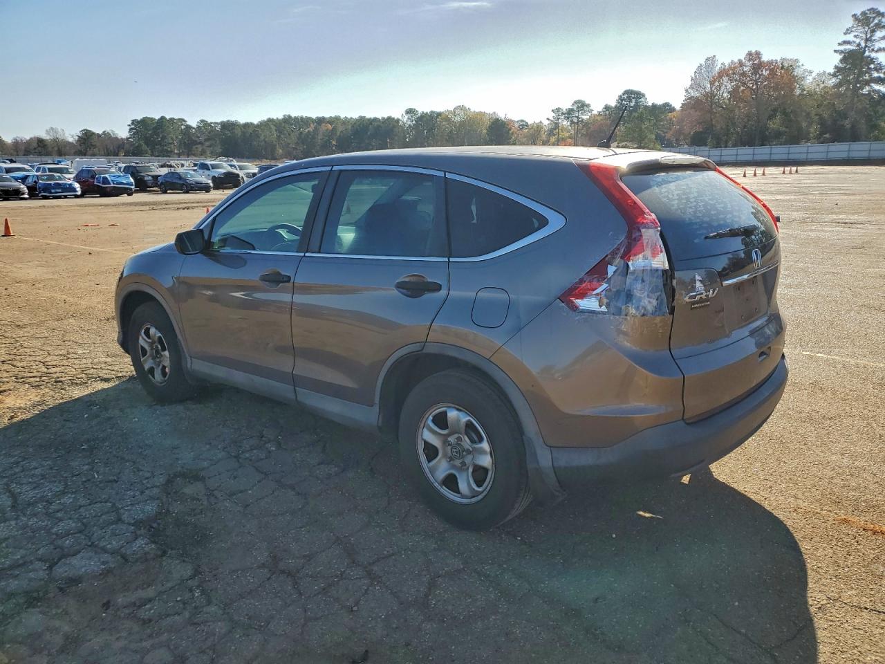2014 HONDA CR-V LX photo 2
