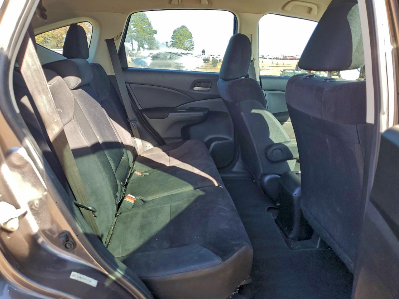 2014 HONDA CR-V LX photo 11