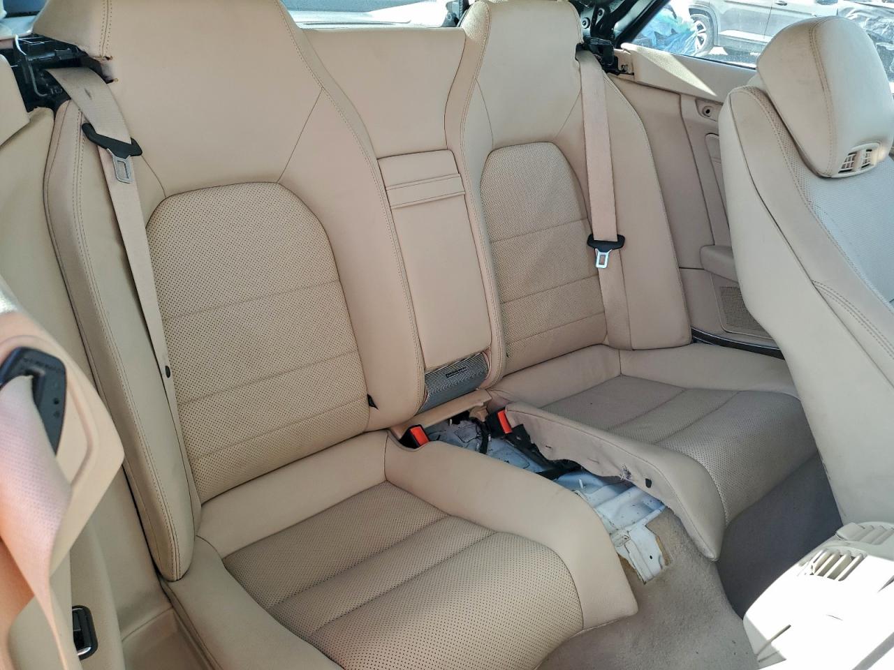 2017 MERCEDES-BENZ E 400 photo 10