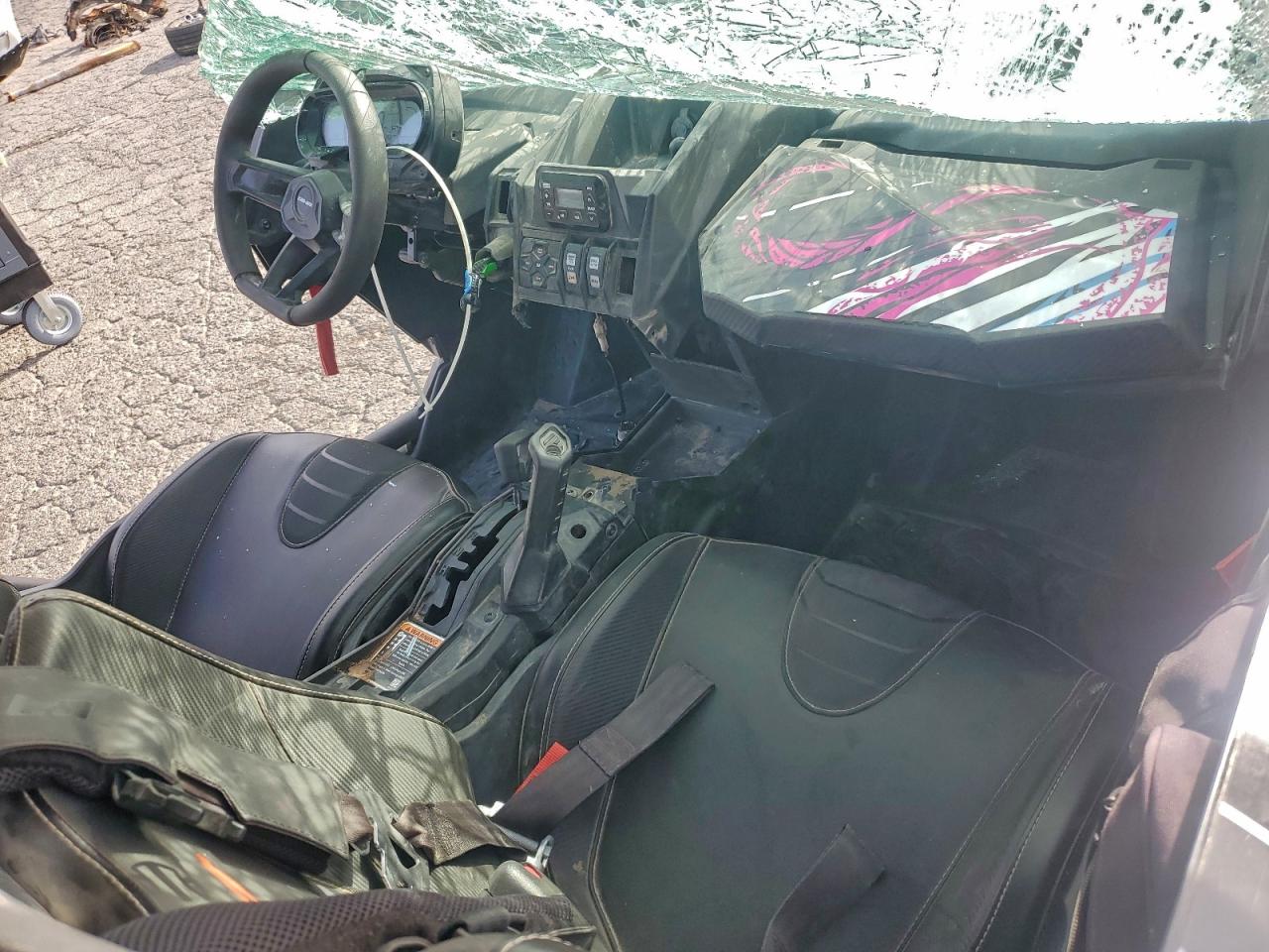 2020 CAN-AM MAVERICK X3 UTILITY VEHICLE photo 5