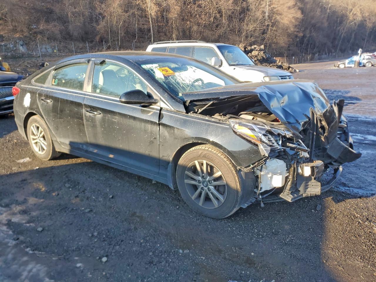 2015 HYUNDAI SONATA SE photo 4