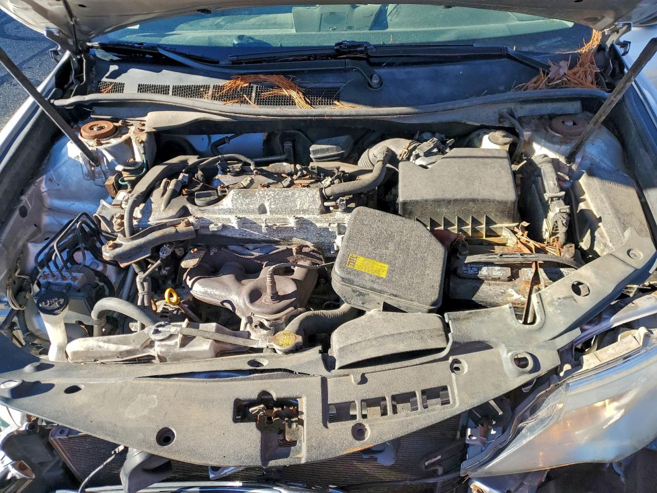2012 TOYOTA CAMRY BASE photo 11