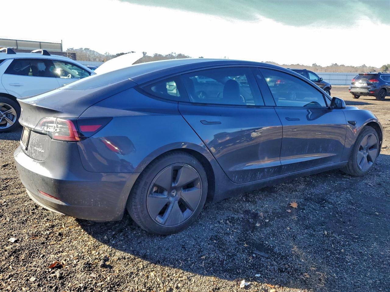 2022 TESLA MODEL 3 photo 3