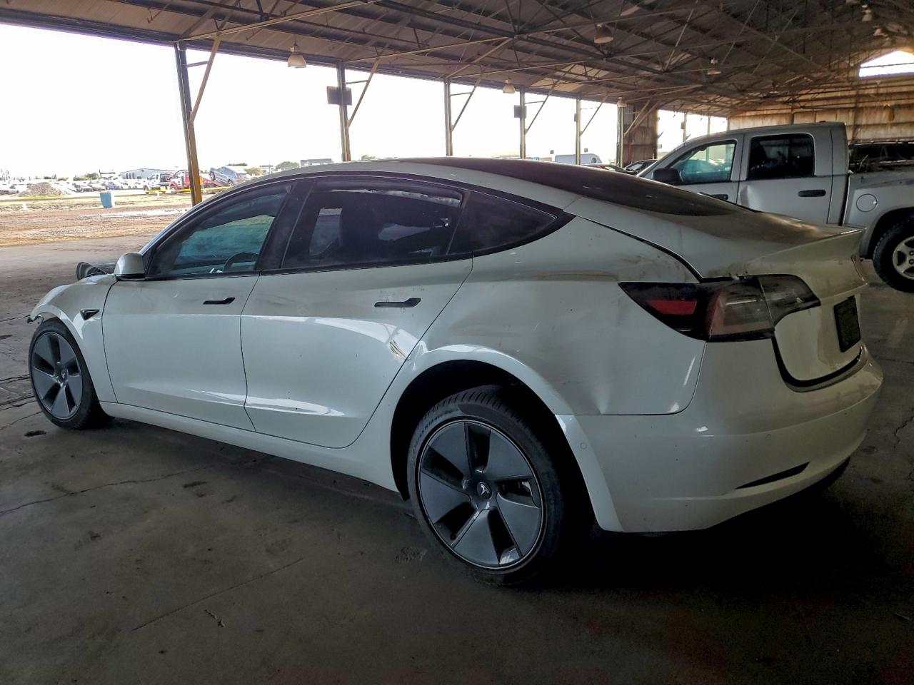 2022 TESLA MODEL 3 photo 2
