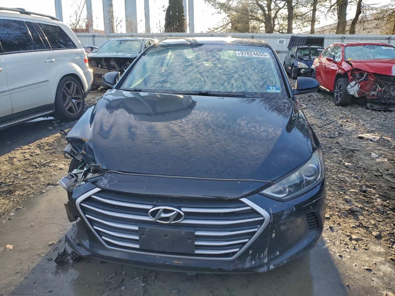 2017 HYUNDAI ELANTRA SE photo 5
