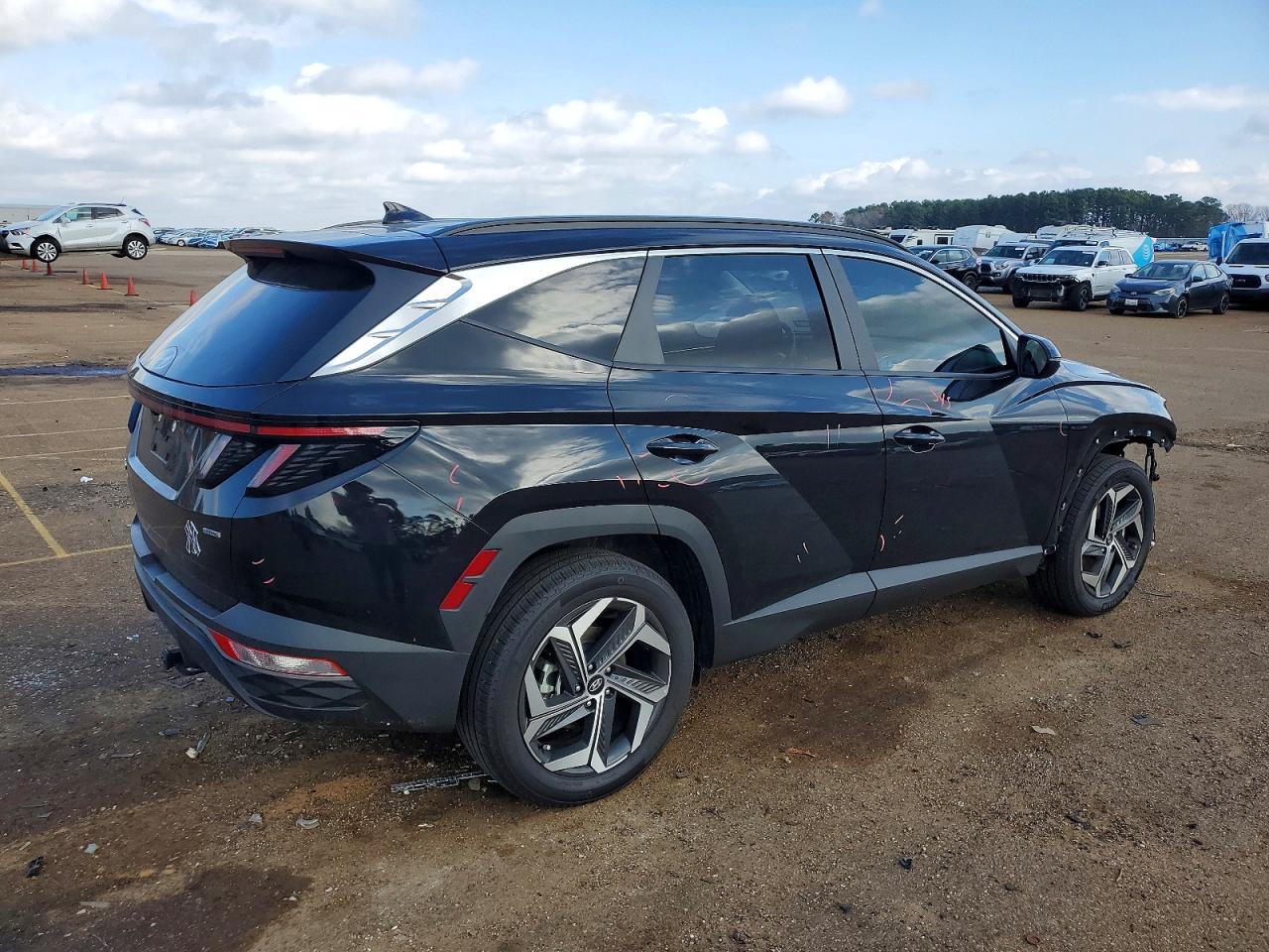 2024 HYUNDAI TUCSON SEL photo 3