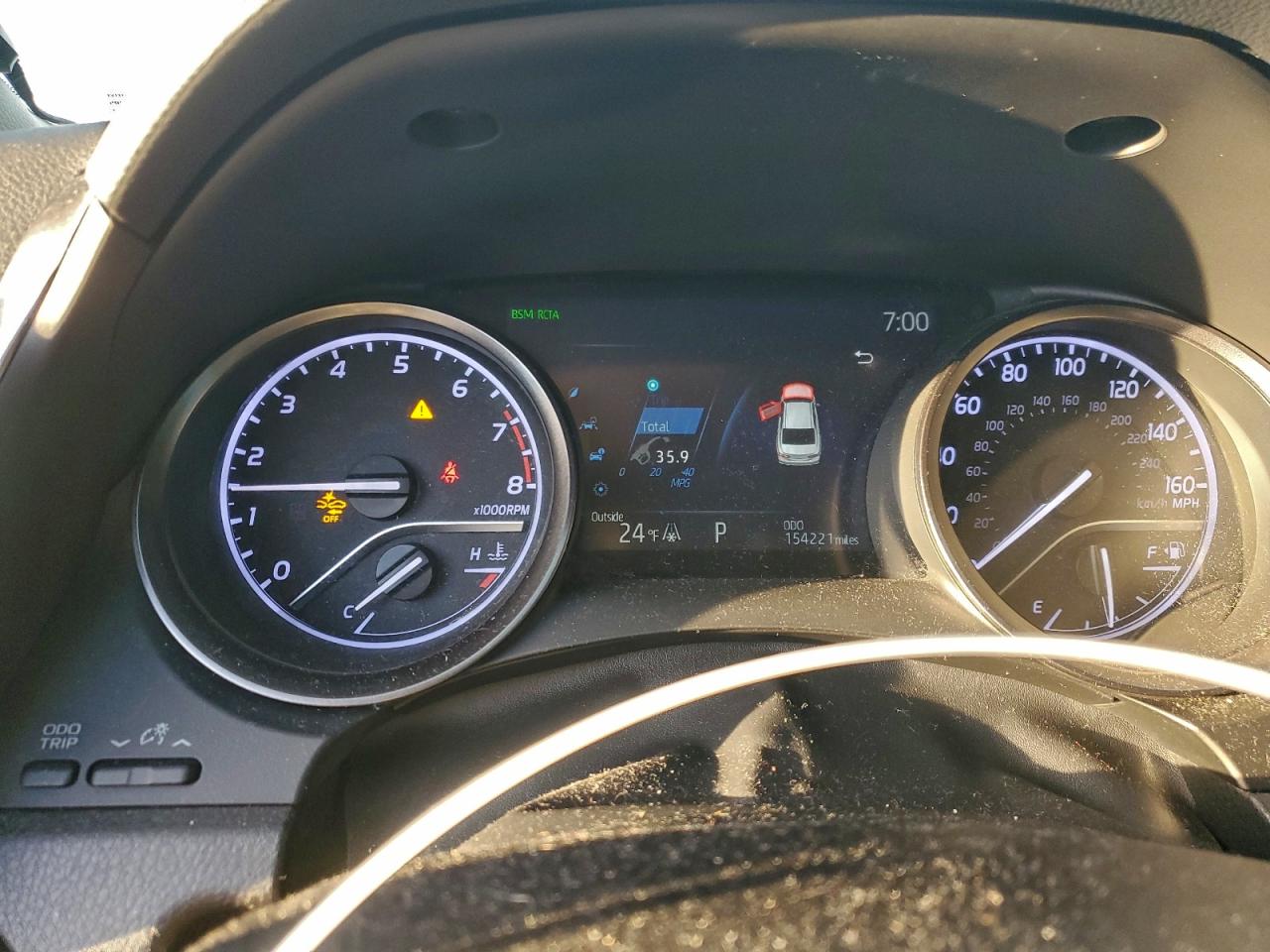 2021 TOYOTA CAMRY SE photo 9