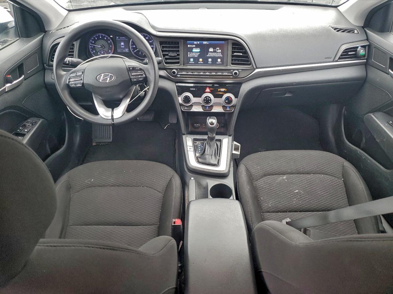 2019 HYUNDAI ELANTRA SEL photo 8