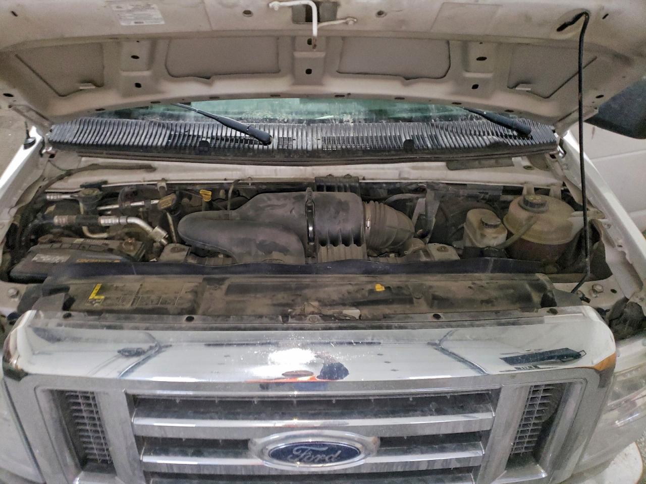 2010 FORD ECONOLINE E250 VAN photo 12