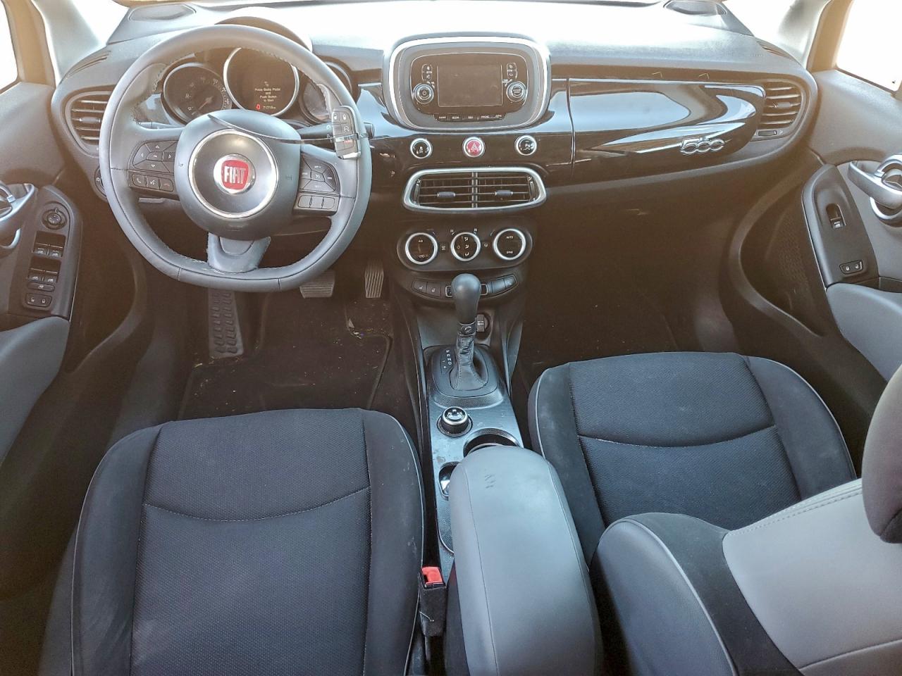 2016 FIAT 500X EASY photo 22