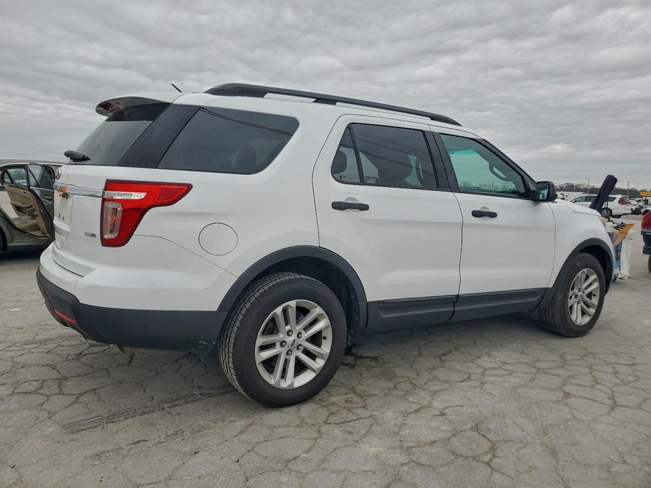 2015 FORD EXPLORER photo 7