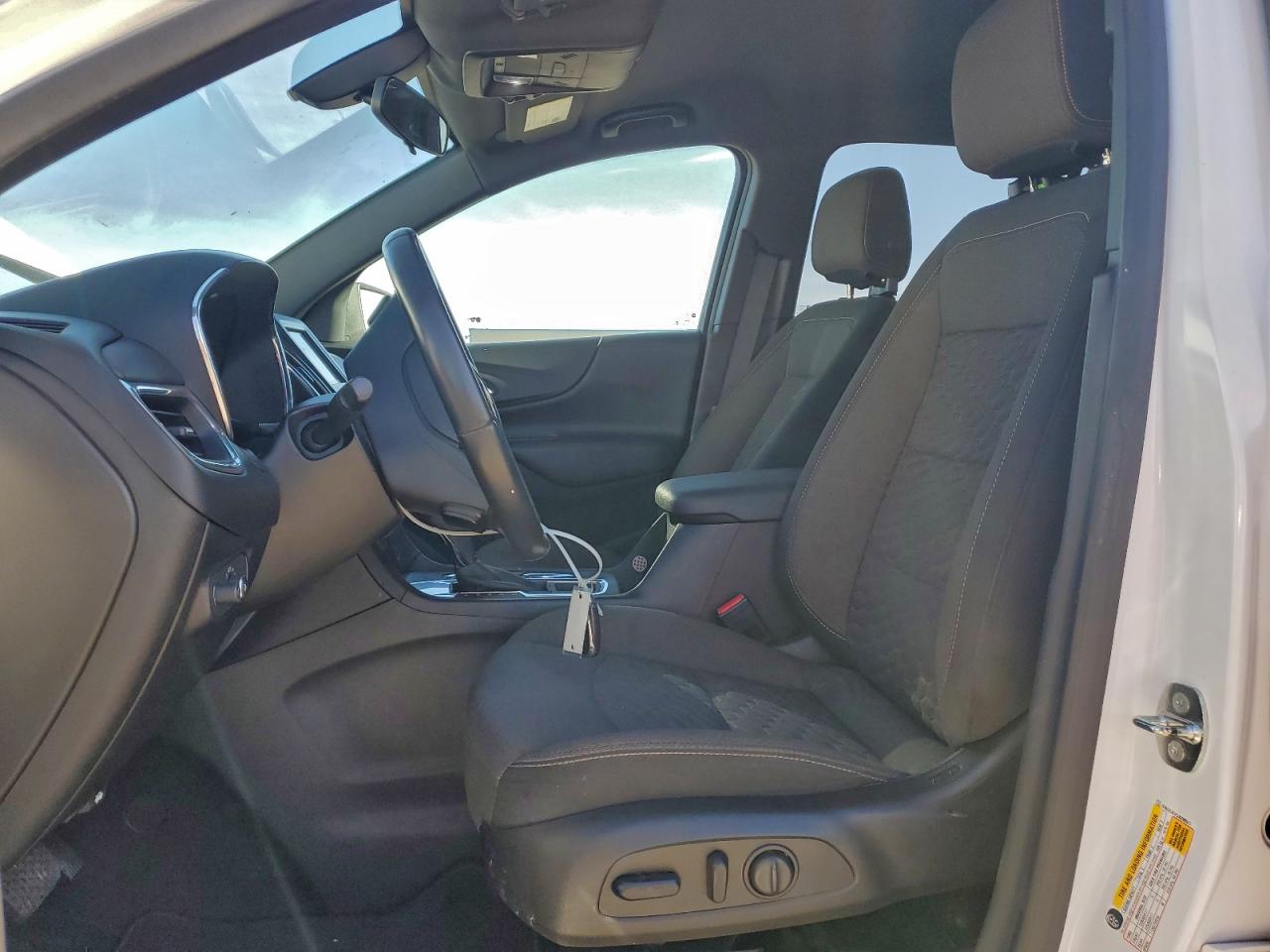 2018 CHEVROLET EQUINOX LT photo 7