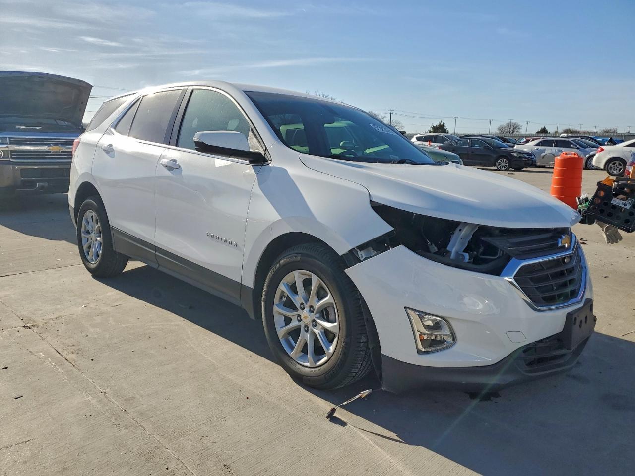 2018 CHEVROLET EQUINOX LT photo 4
