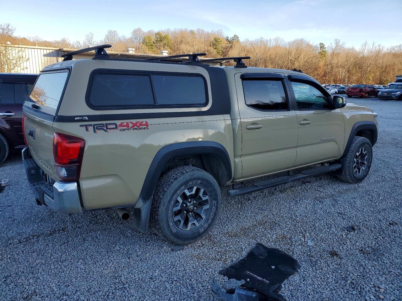 2019 TOYOTA TACOMA DOUBLE CAB photo 3