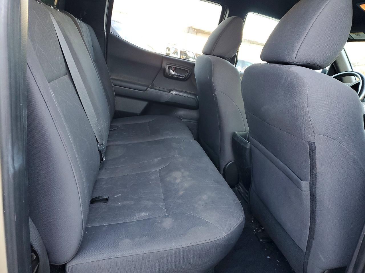 2019 TOYOTA TACOMA DOUBLE CAB photo 10