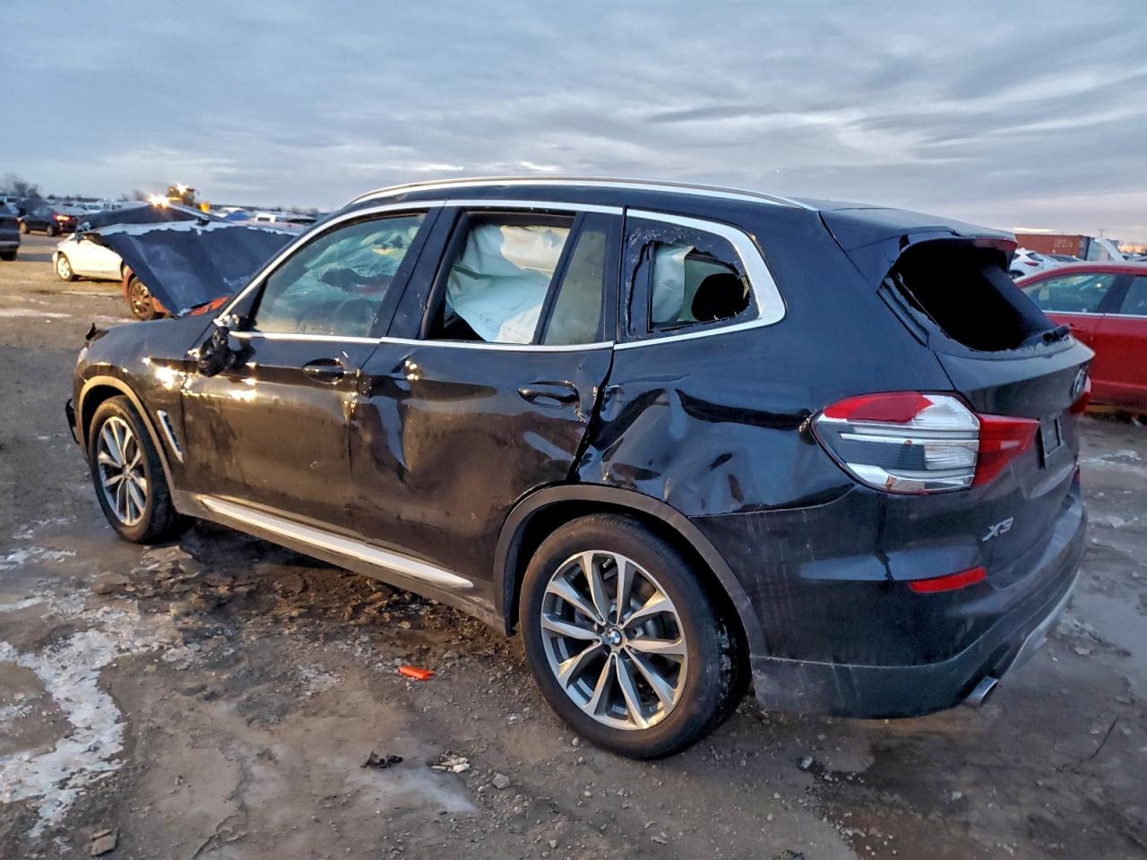 2018 BMW X3 XDRIVE30I photo 3