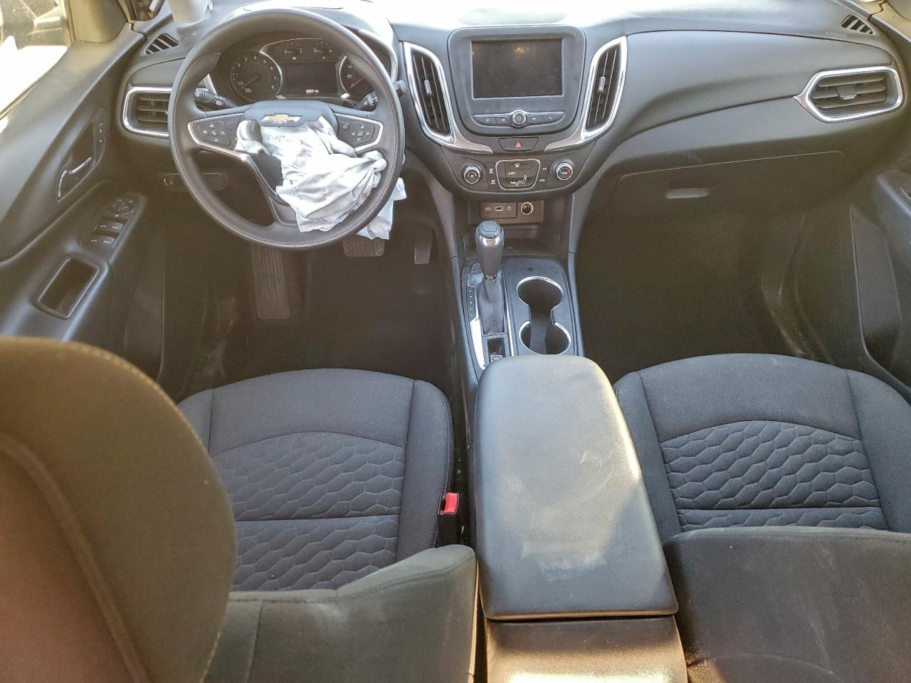 2020 CHEVROLET EQUINOX LT photo 8
