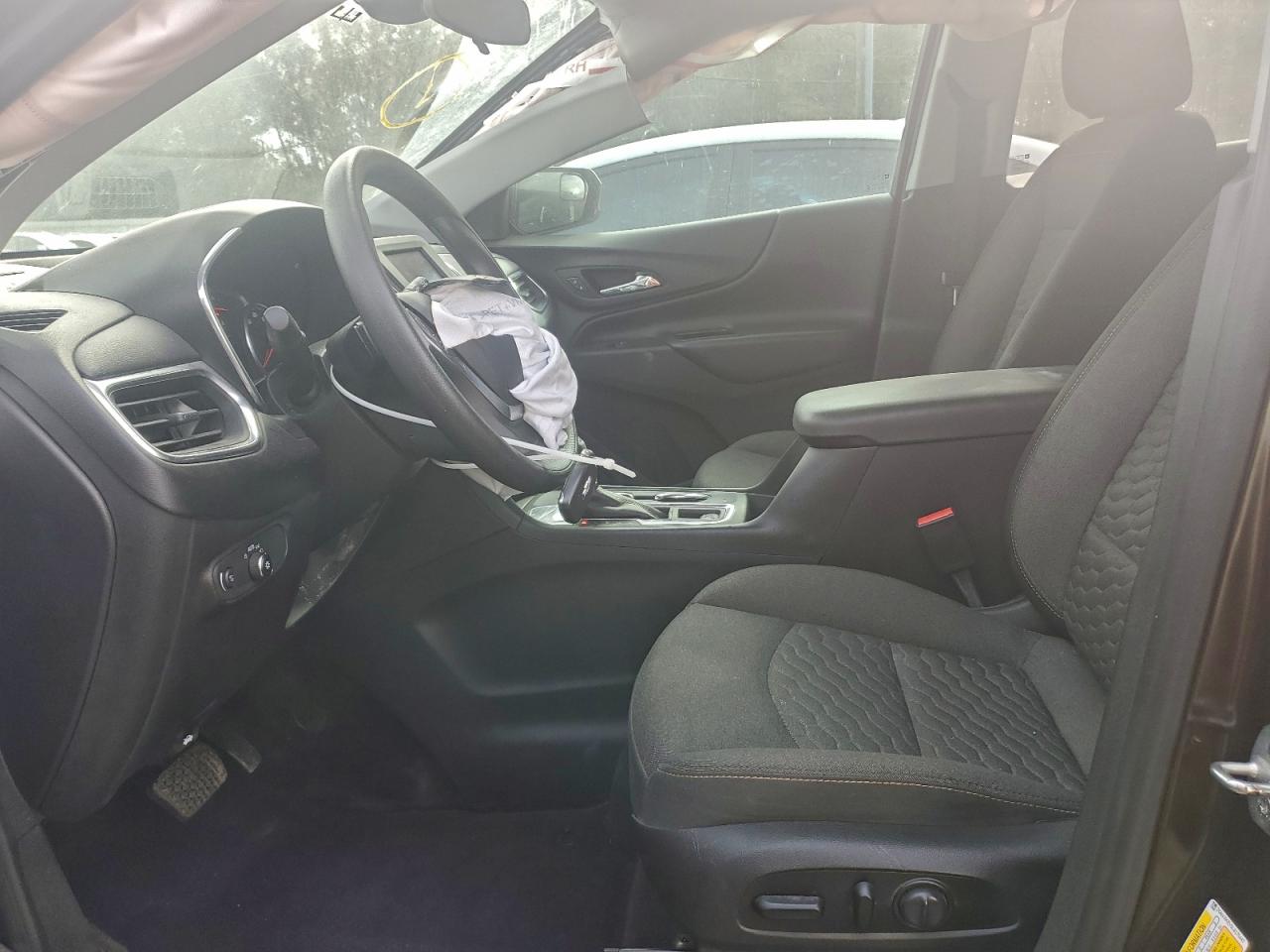 2020 CHEVROLET EQUINOX LT photo 7