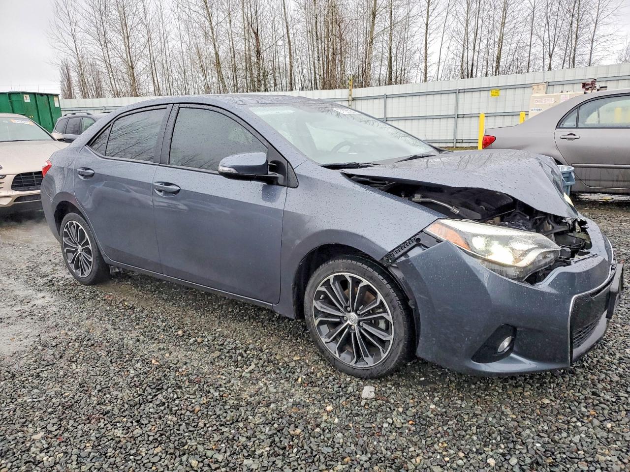 2015 TOYOTA COROLLA L photo 4