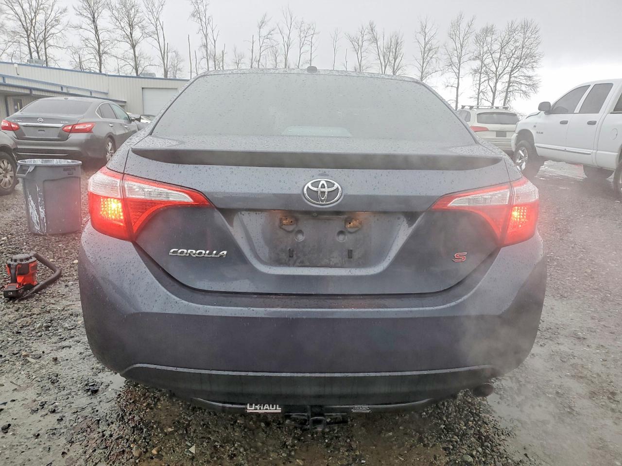 2015 TOYOTA COROLLA L photo 6