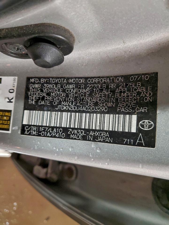2010 TOYOTA PRIUS photo 12