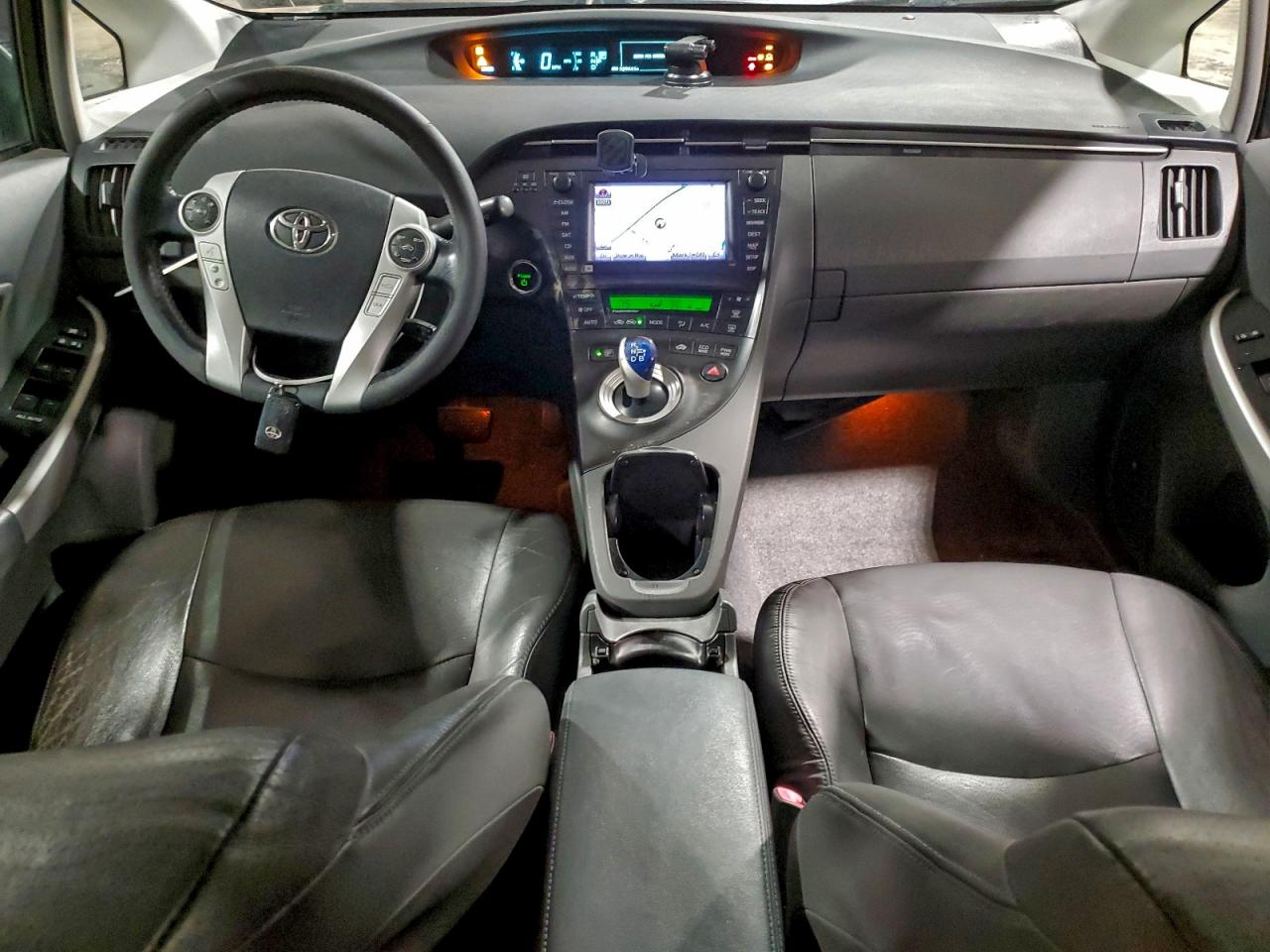 2010 TOYOTA PRIUS photo 8