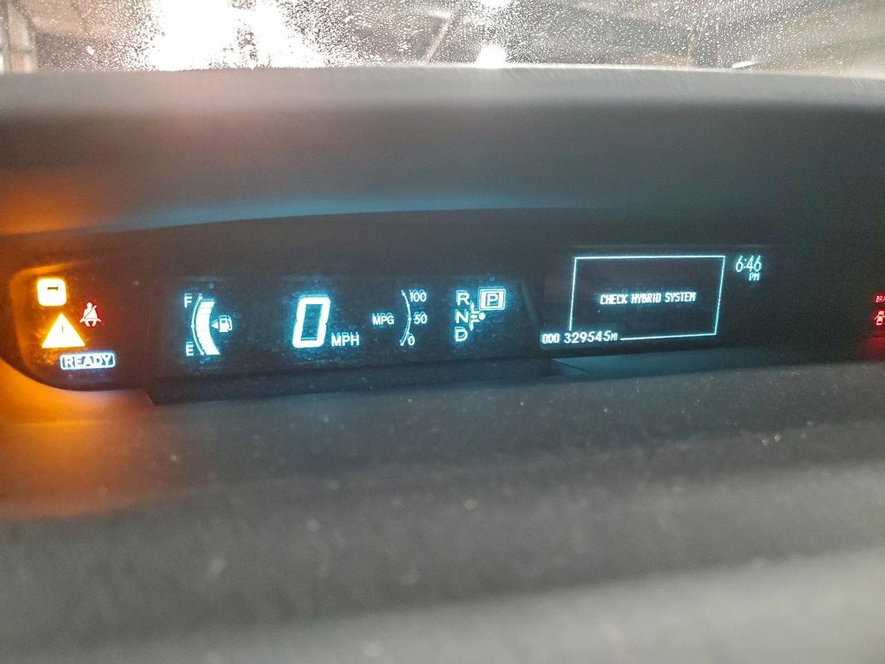 2010 TOYOTA PRIUS photo 9