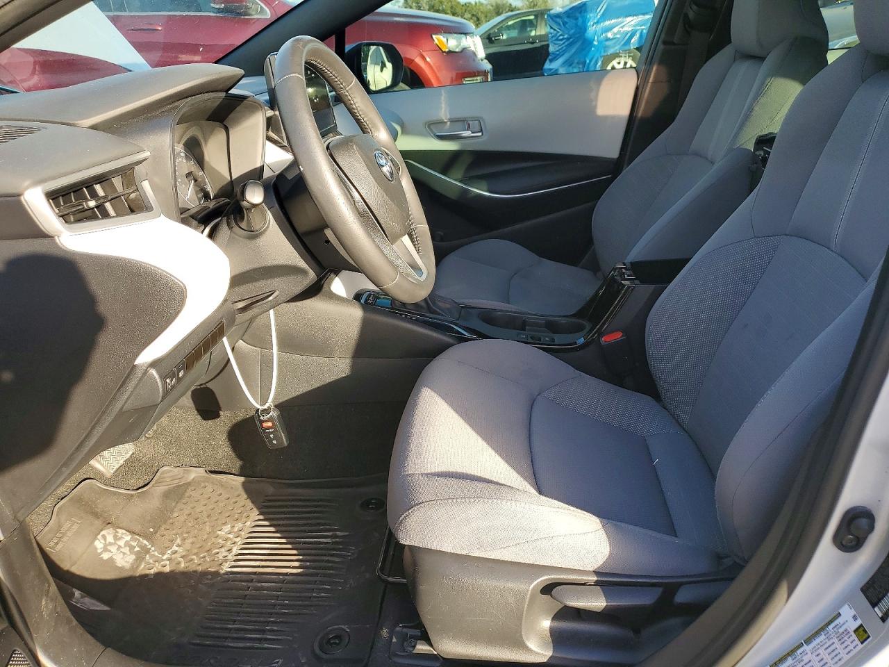 2024 TOYOTA COROLLA SE photo 7